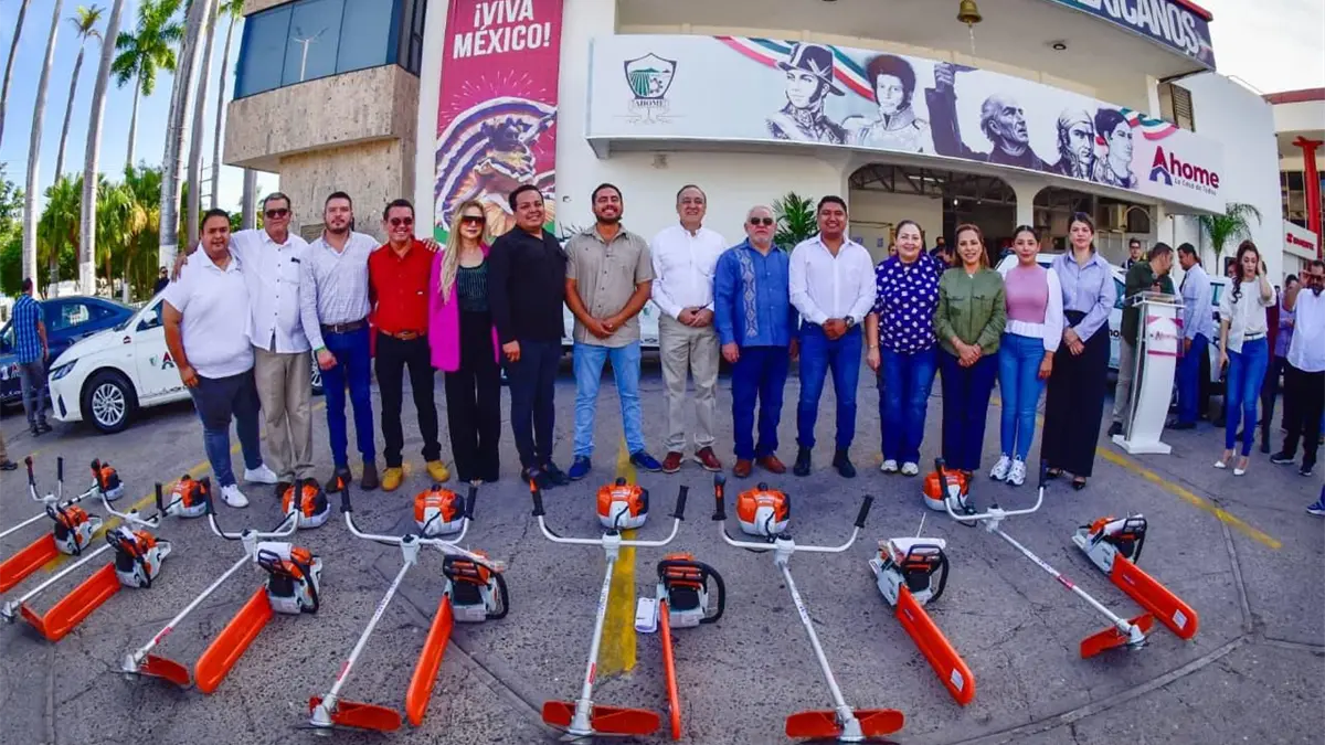 Antonio Menéndez aporta 5.4 MDP en equipos y unidades para mejorar los servicios en Ahome