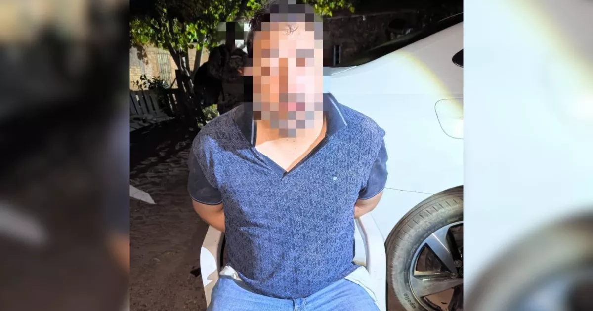 Detenido un hombre en La Guamuchilera, Guasave, tras hallar un arma larga en su vehículo
