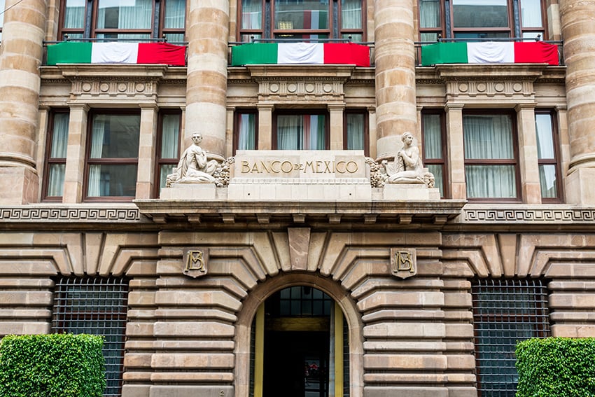 Inversores extranjeros han vendido 7 mil millones de dólares en bonos del gobierno mexicano este año