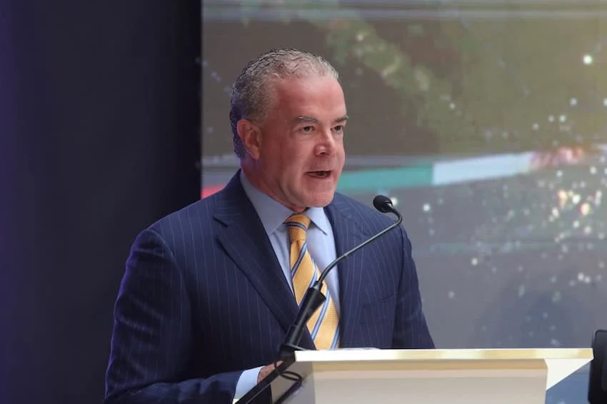 Orden de arresto emitida contra Raúl Rocha, copropietario y presidente de Miss Universo