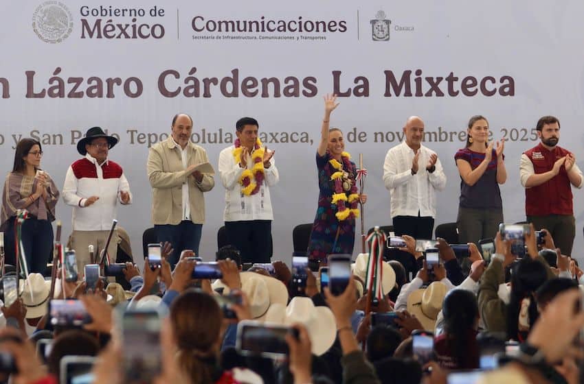 ‘No abandonaremos La Mixteca’: Sheinbaum promete inversión continua en su visita a Oaxaca