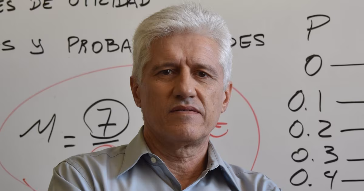 Alejandro Macías alerta sobre el riesgo de que el contagio de la influenza H3N2 subclado K colapse los servicios de salud en México