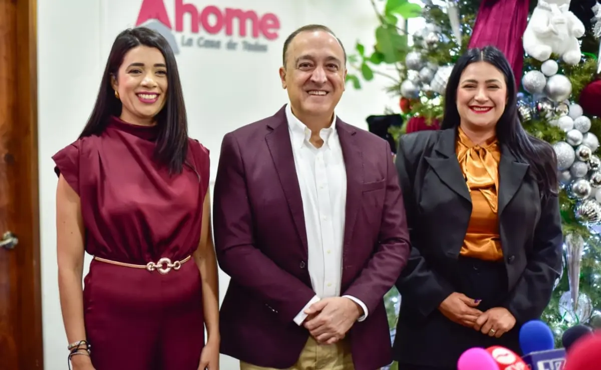 Antonio Menéndez nombra a las nuevas titulares de SEMUJERES Ahome y refuerza su compromiso con la atención a las mujeres