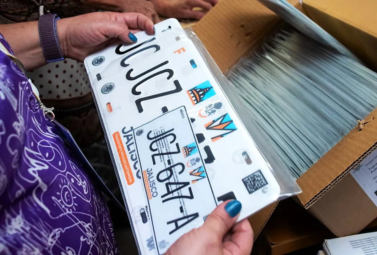 Calendario actualizado de cambio de placas en Jalisco: fechas y requisitos para 2026