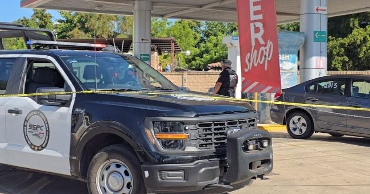 Carlos Emmanuel, la víctima del tiroteo en un lote de autos en Culiacán