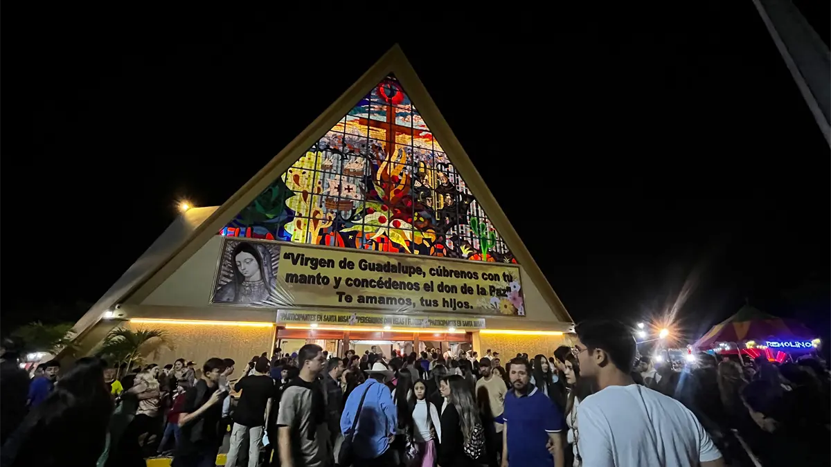 Con fe y fervor, miles de culiacanenses celebran a la Virgen de Guadalupe en La Lomita