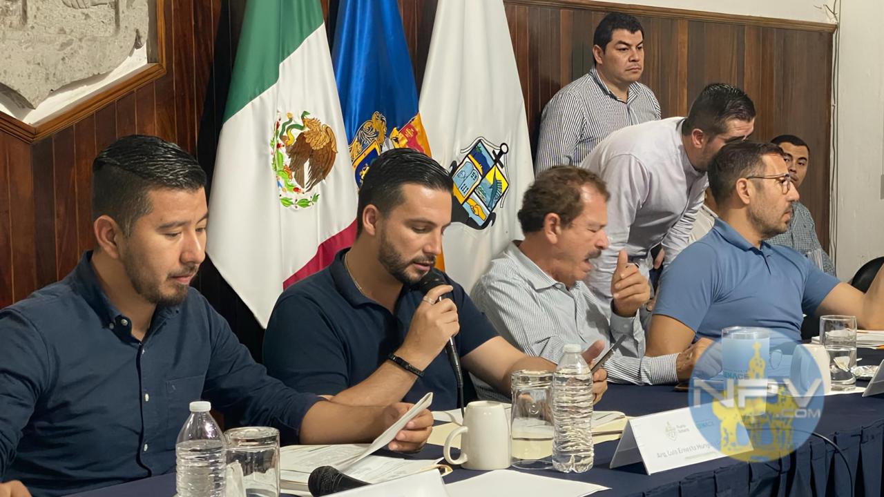 Demandan la renovación de los mercados del río Cuale e Ixtapa