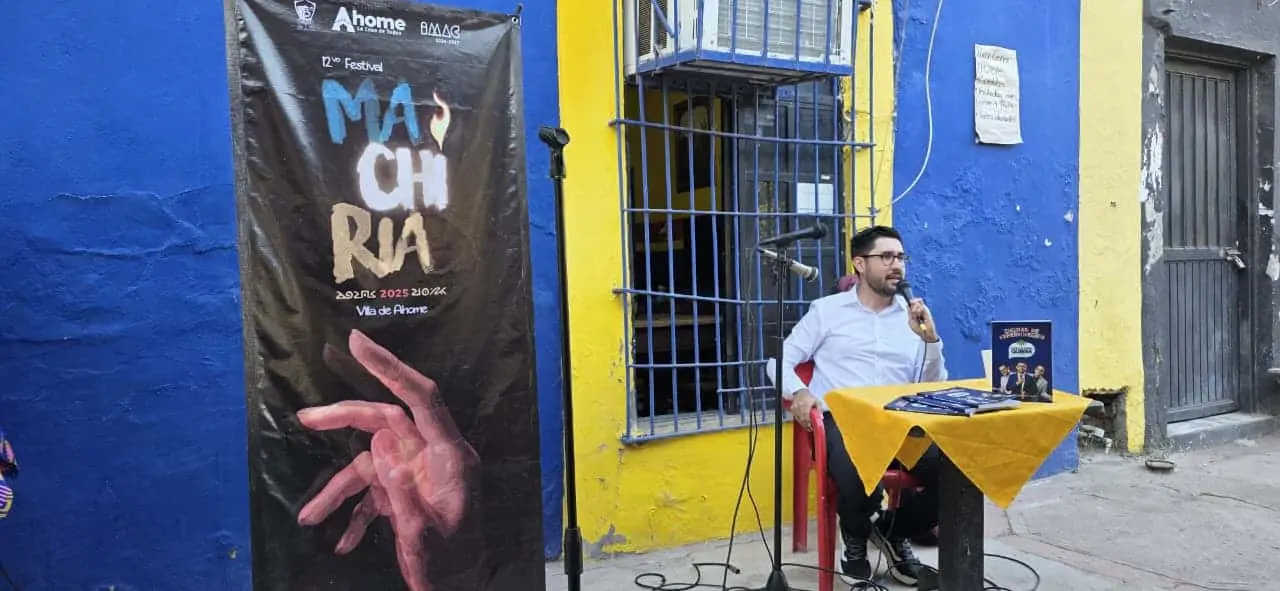 El 'Manual de Supervivencia Hágale Como Quiera' triunfa en el Festival Machiria de Villa de Ahome