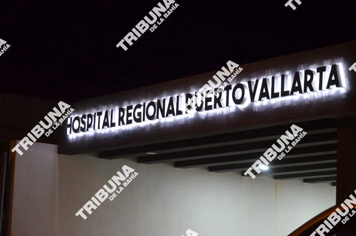 Fallece un hombre en Puerto Vallarta al consumir accidentalmente líquido para frenos