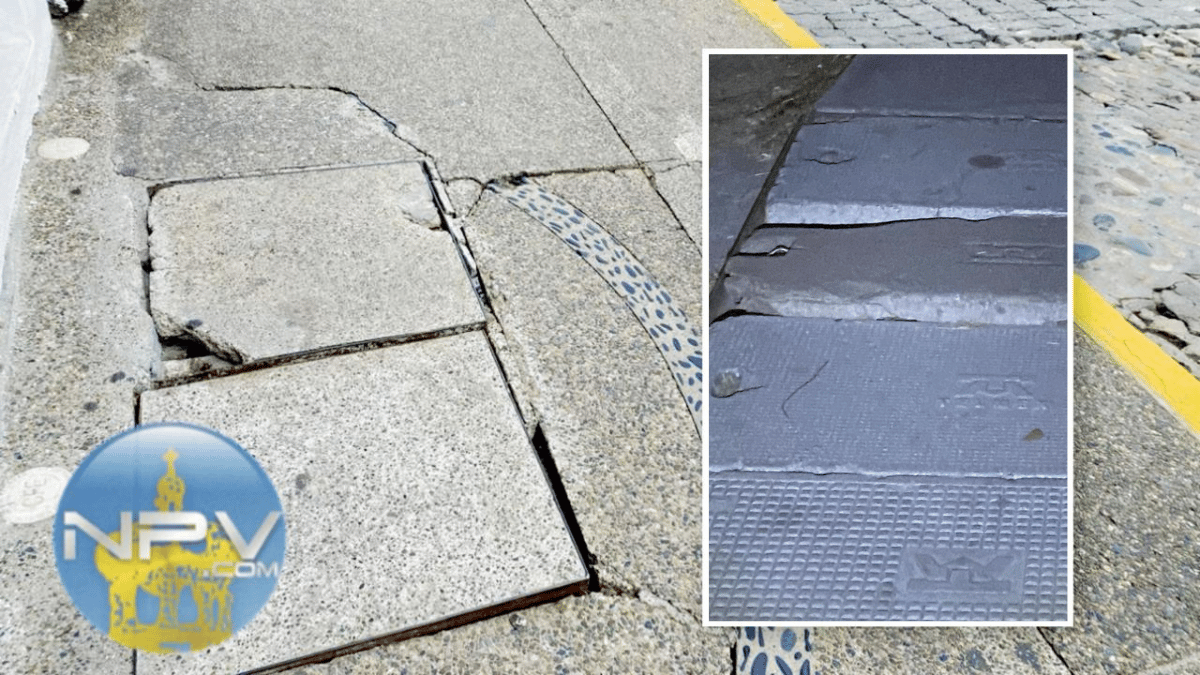Habitantes de Puerto Vallarta alertan sobre el mal estado de las banquetas