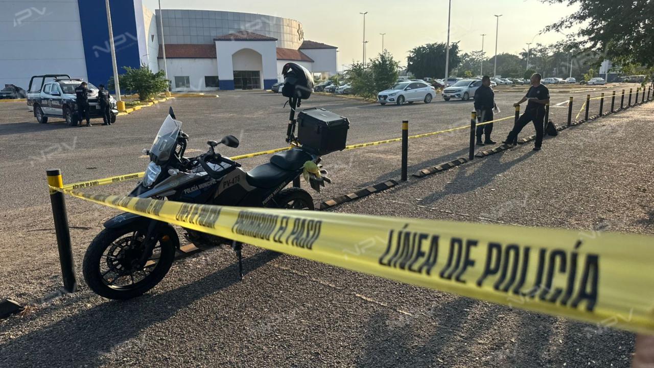 Hallan a un hombre gravemente herido del cuello junto a Cinépolis