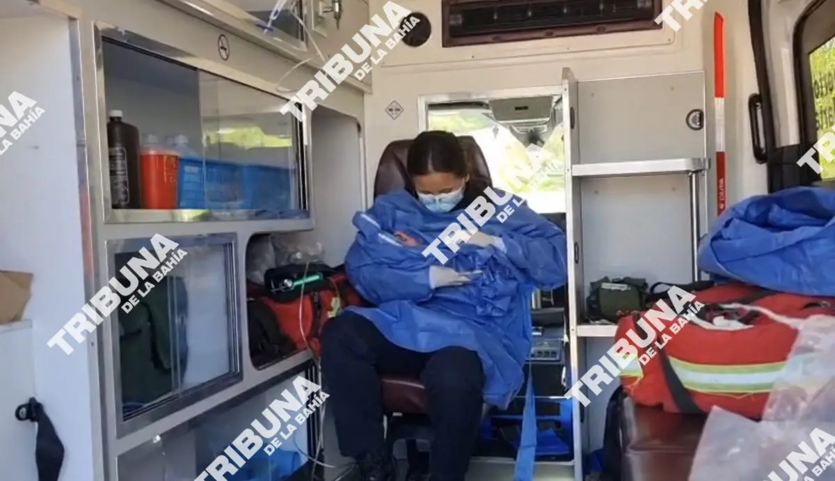 Inesperada revelación: joven de 18 años da a luz sin saber que estaba esperando un bebé