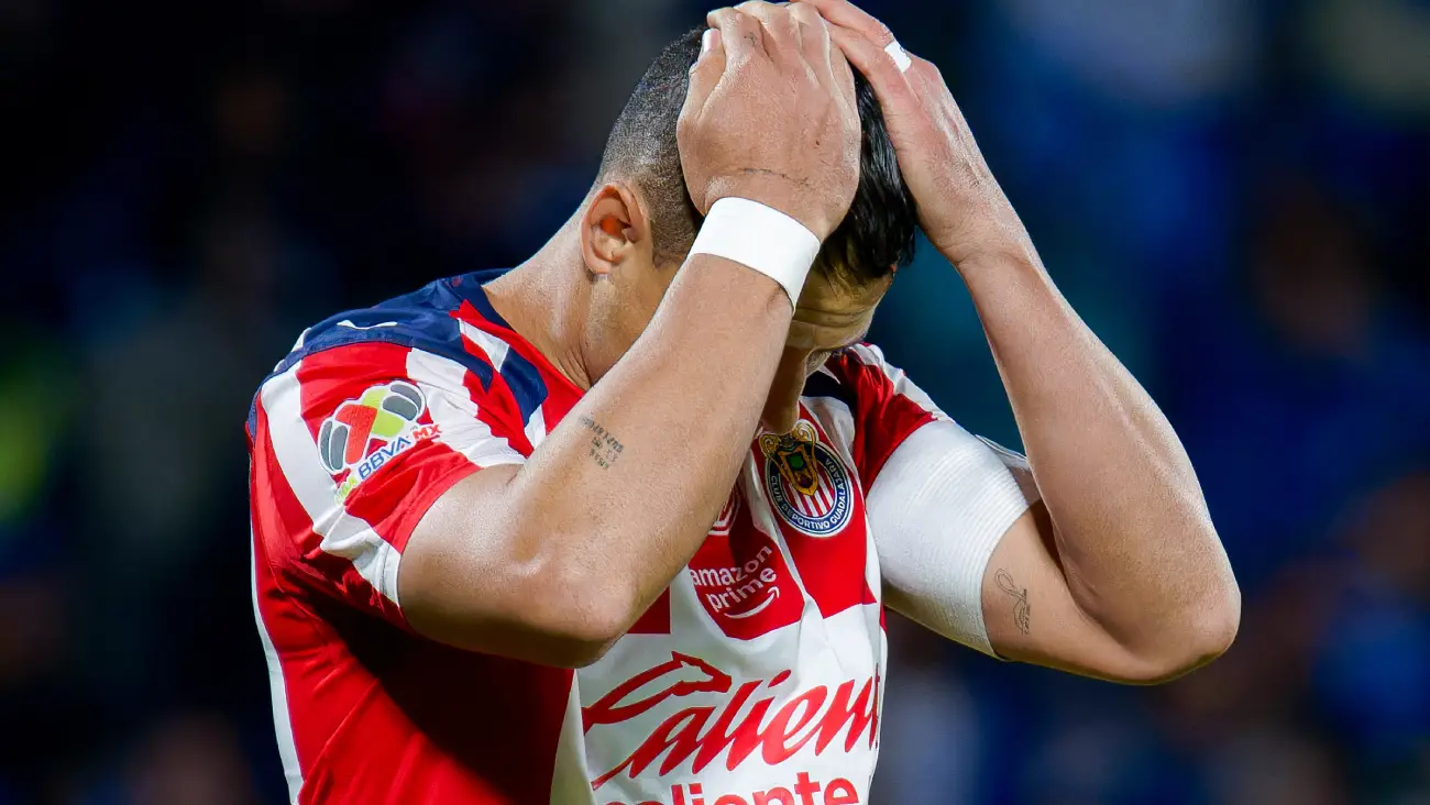 Jair Pereira defiende a Chicharito Hernández: "Él no es el culpable"