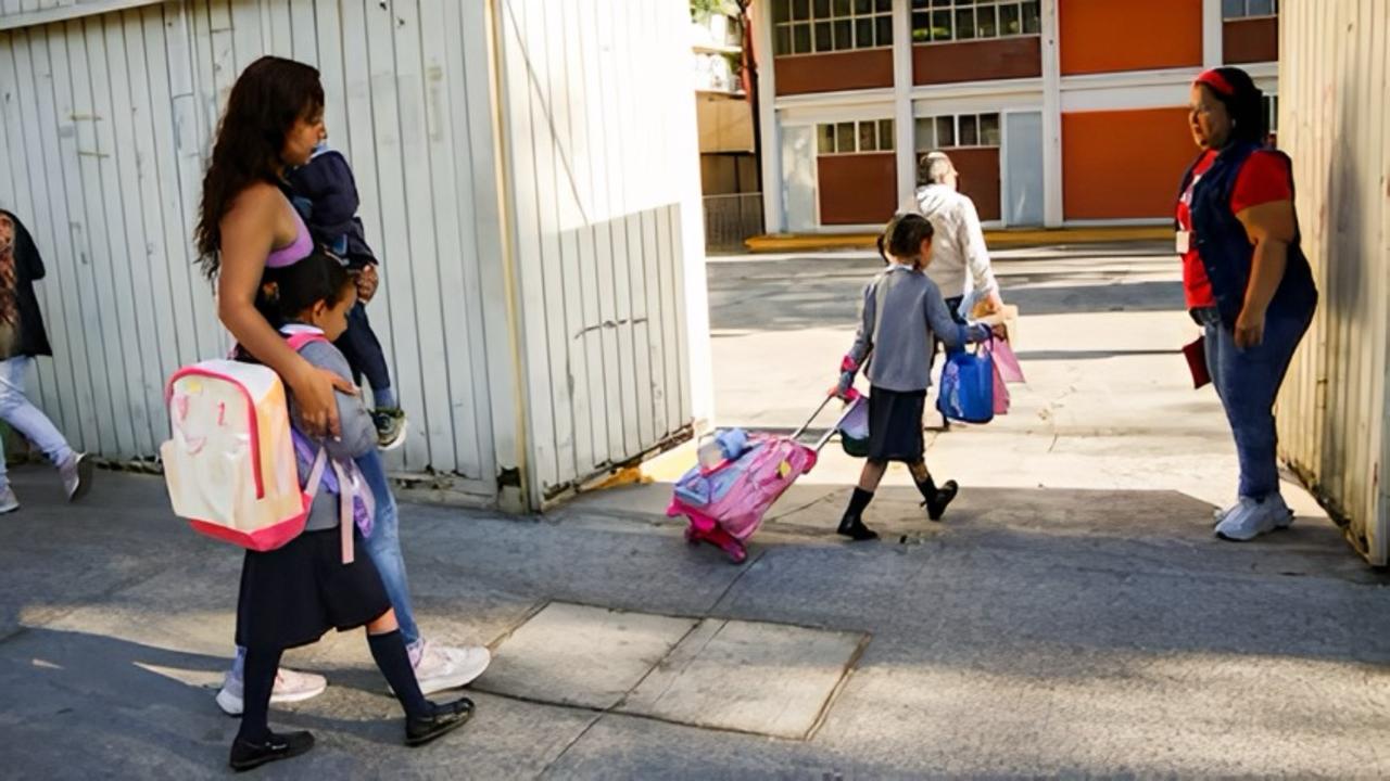 La SEP confirma si habrá clases el viernes 5 de diciembre de 2025