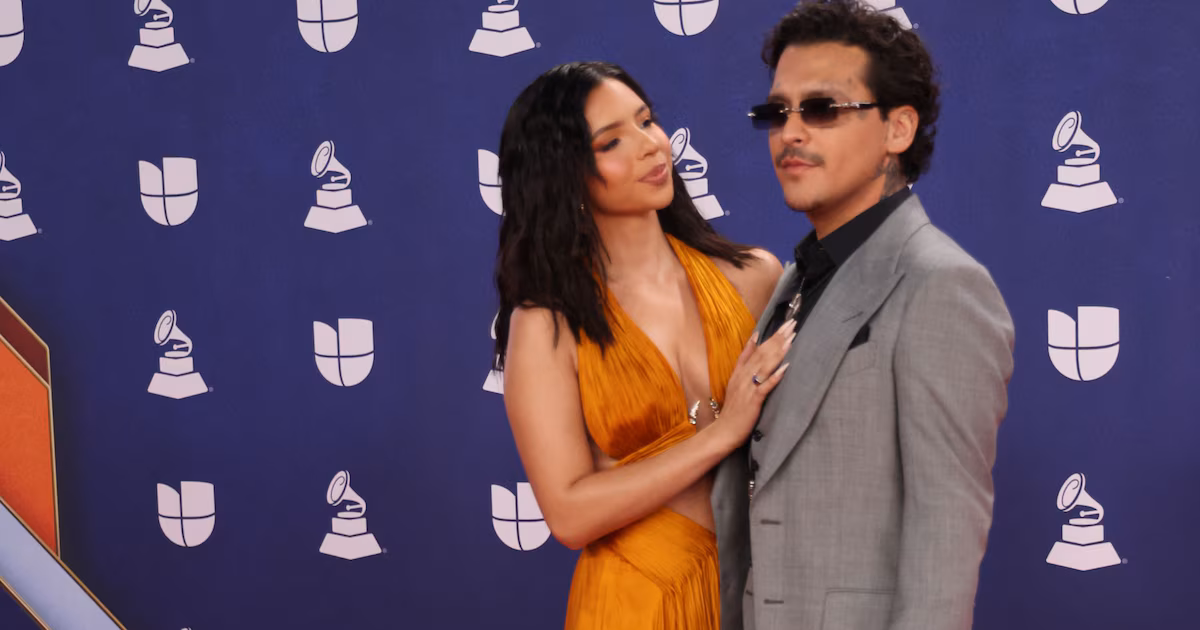 La sorprendente reacción de Christian Nodal al grito de “Amooor” de Ángela Aguilar en concierto