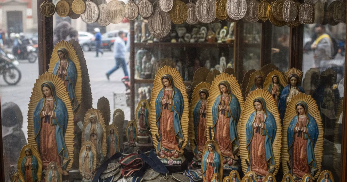 Las mejores tiendas en el Centro Histórico de la CDMX para adquirir imágenes, figuras y medallas de la Virgen de Guadalupe.