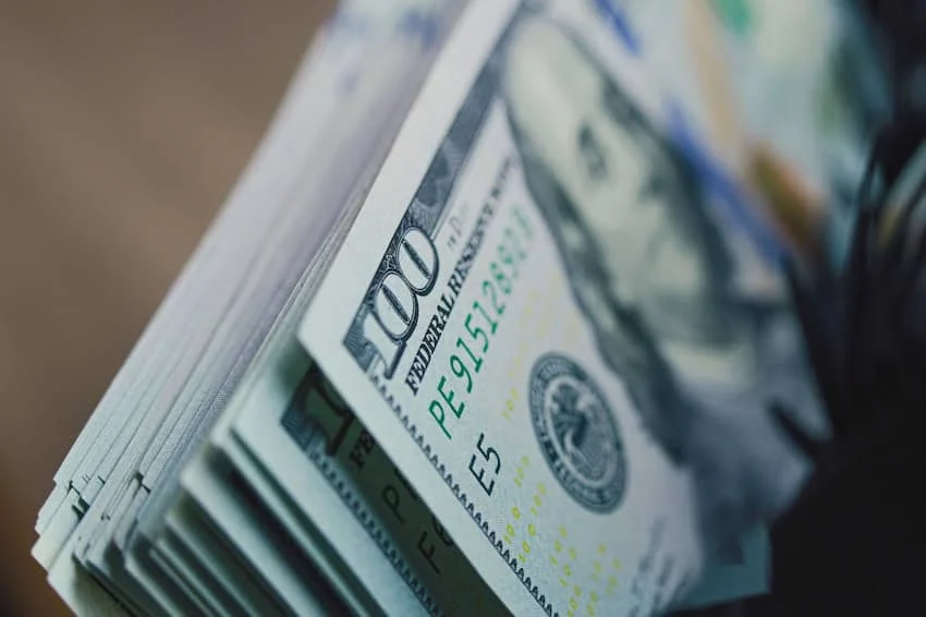 Las remesas a México han disminuido cada mes desde marzo.