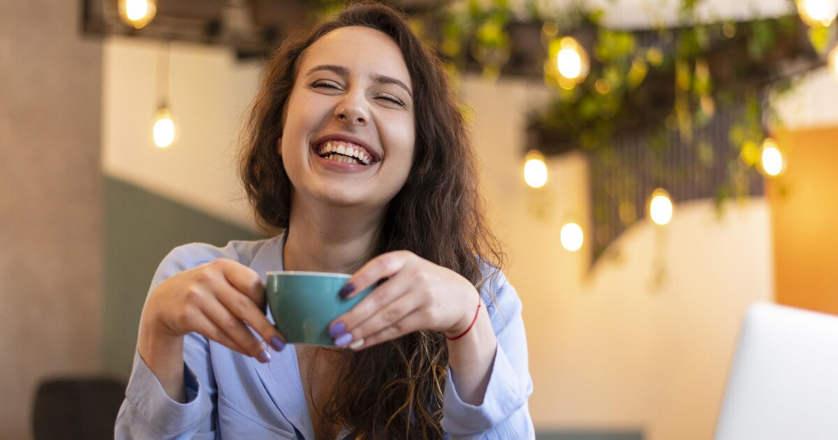 Lo esencial sobre el café sin azúcar: beneficios y cómo evitar efectos secundarios