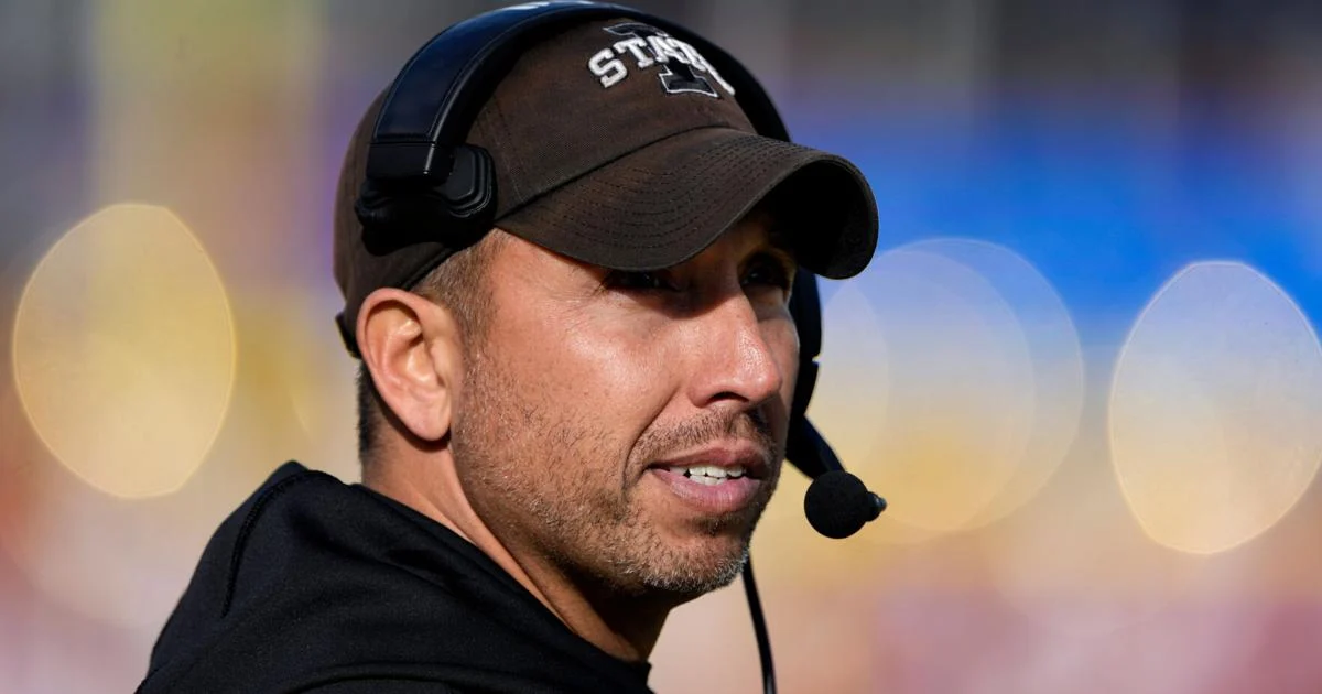 Matt Campbell es presentado como el 17.º entrenador de fútbol americano de la Universidad de México.