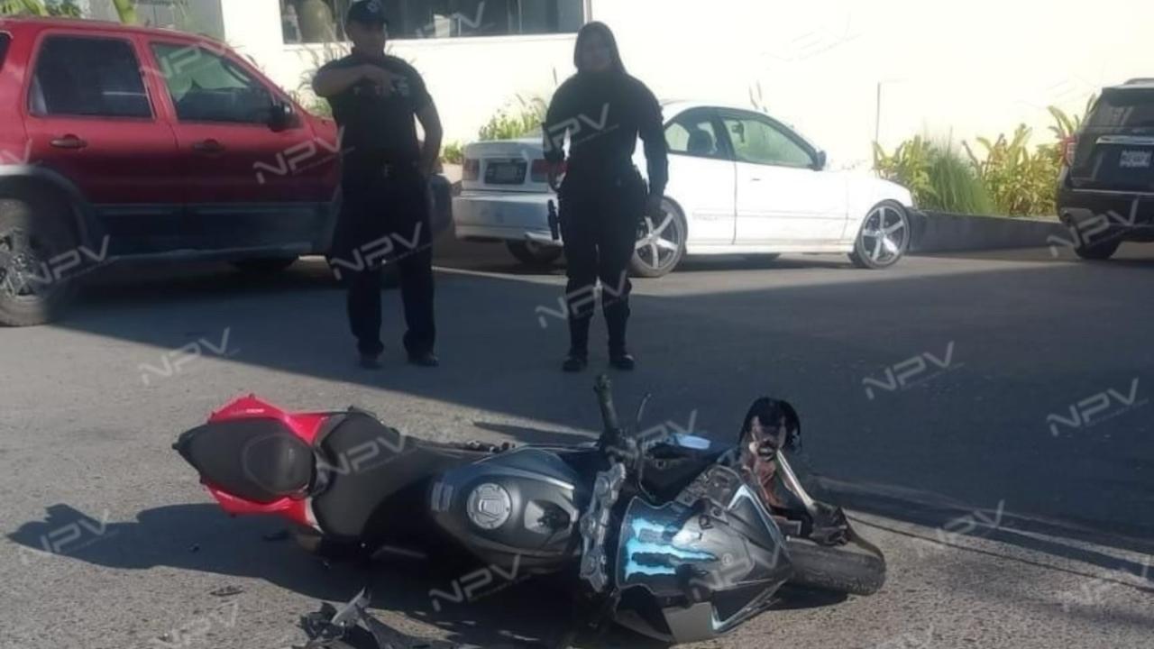 Motociclista herido en accidente en el cruce hacia Boca de Tomates