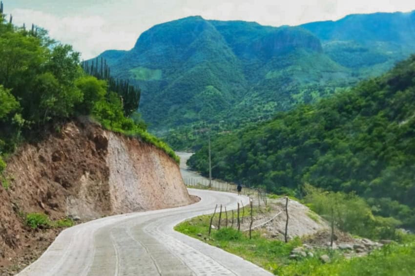 Nuevo programa de senderos para conectar las comunidades wixáricas en Jalisco