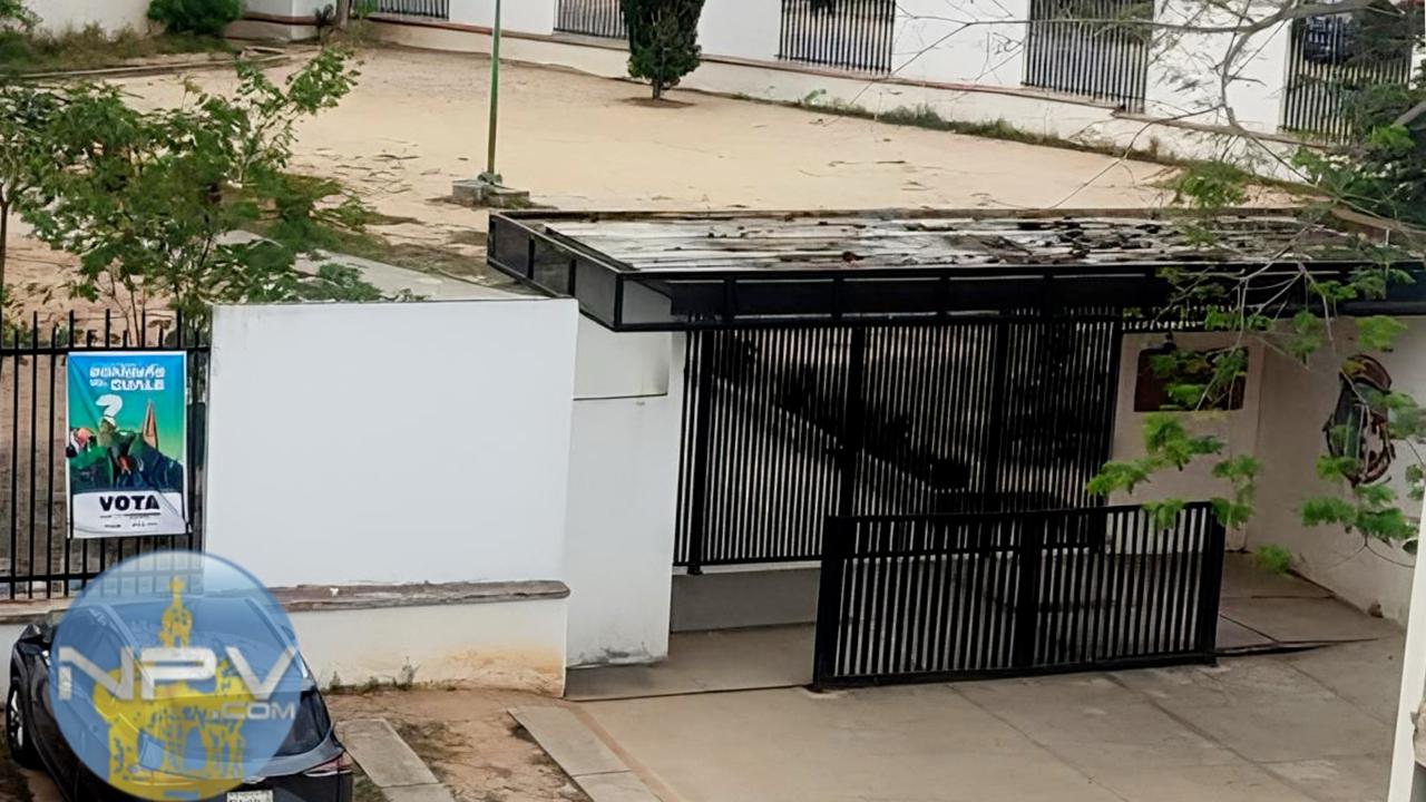 Padres de Ecoterra se oponen al cierre de la escuela y rechazan a la directora Blanca Ivonne González Ortiz