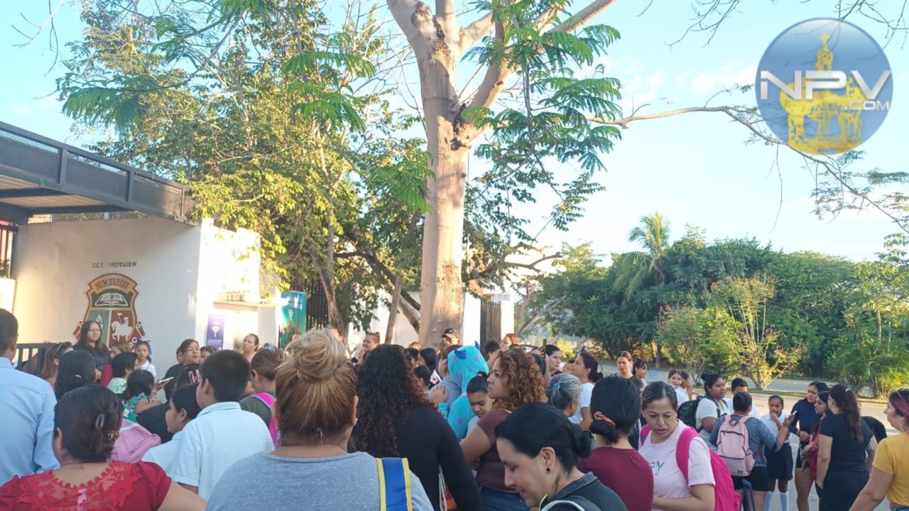 Padres de familia se unieron y cerraron la escuela en Ecoterra