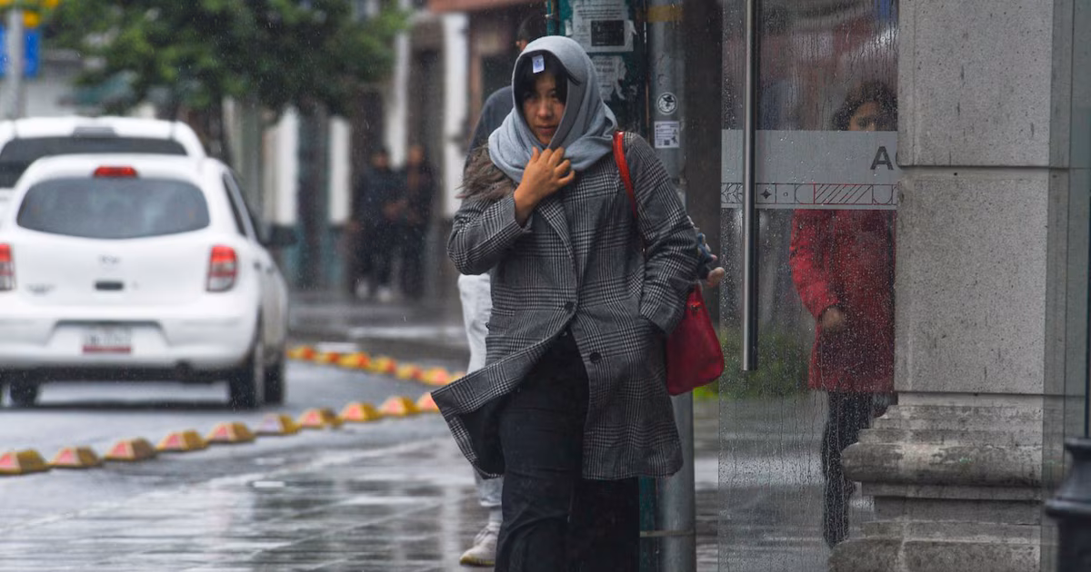 Pronóstico del tiempo en México para el 21 de diciembre: 13 estados con lluvias y 7 con temperaturas menores a 0°C.