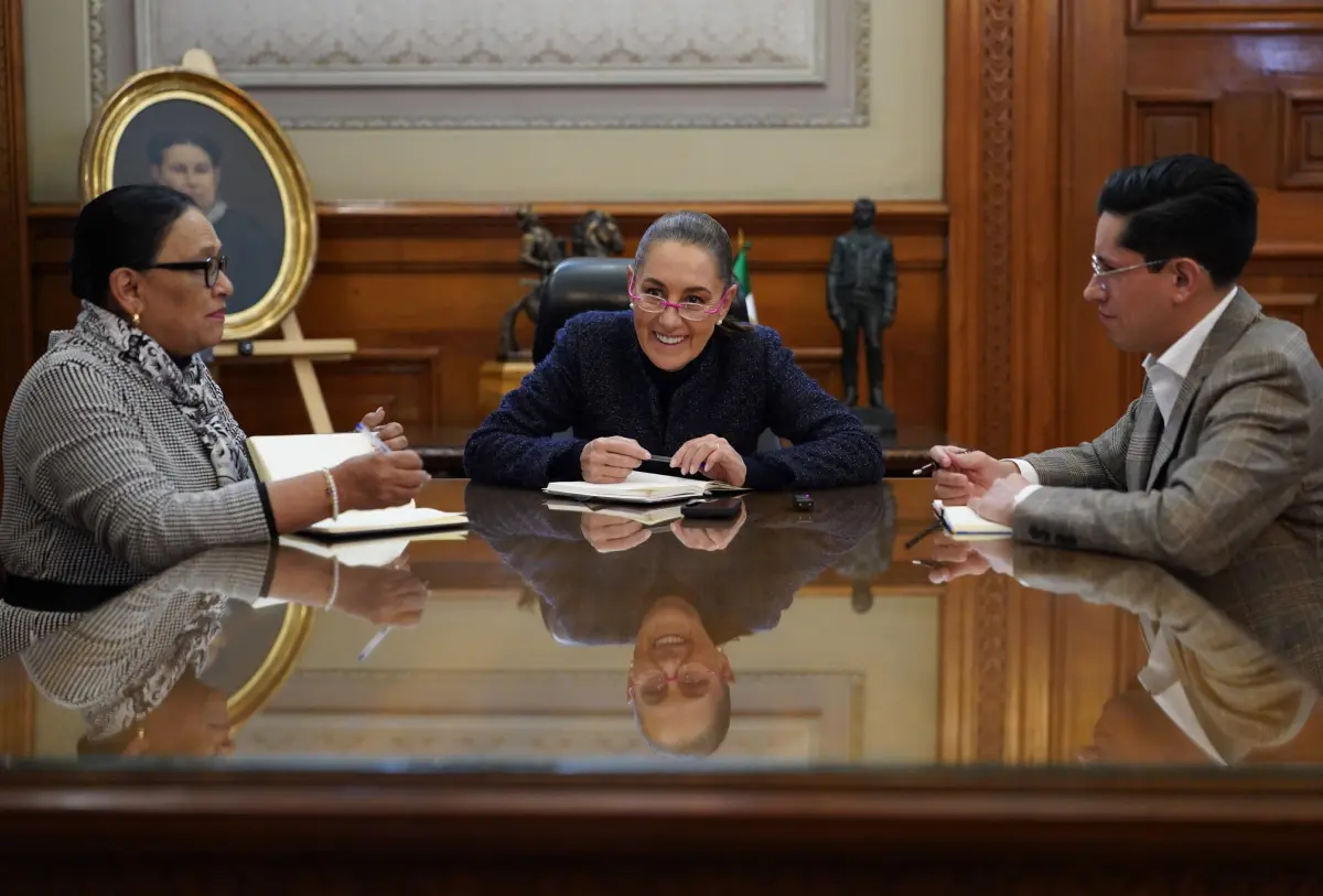 Sheinbaum se reúne con el Papa León XIV e invita a México por el Día de la Virgen de Guadalupe