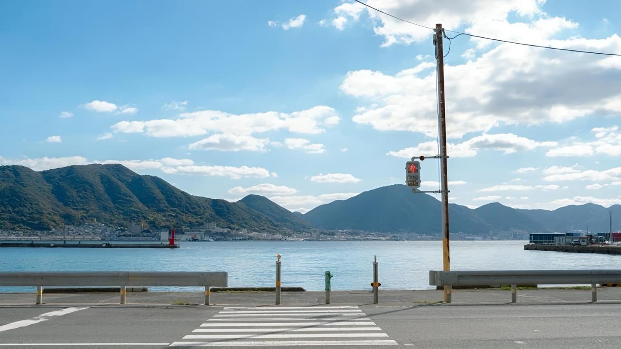 Terremoto de 7.6 grados golpea el norte de Japón y provoca alerta de tsunami