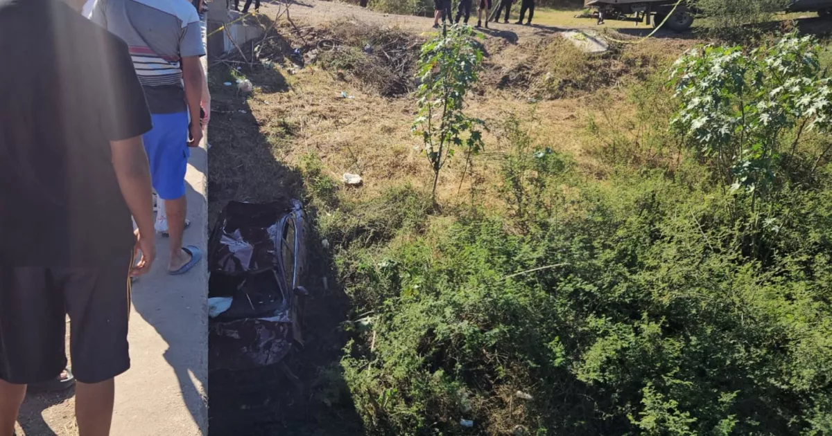 Tragedia en Navolato: Padre e hijo pierden la vida en un accidente en el canal