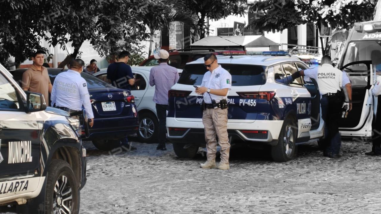 Tragedia navideña: hombre pierde la vida frente a la tienda Woolworth