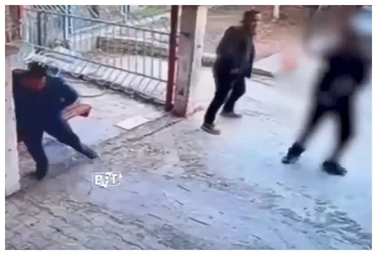 Un estudiante de 12 años abre fuego contra el director de su escuela en Turquía; el ataque fue captado en video