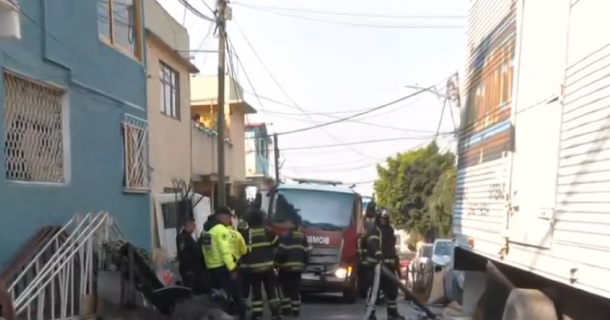 Un herido y una mujer pierde la vida en incendio de vivienda en Iztapalapa