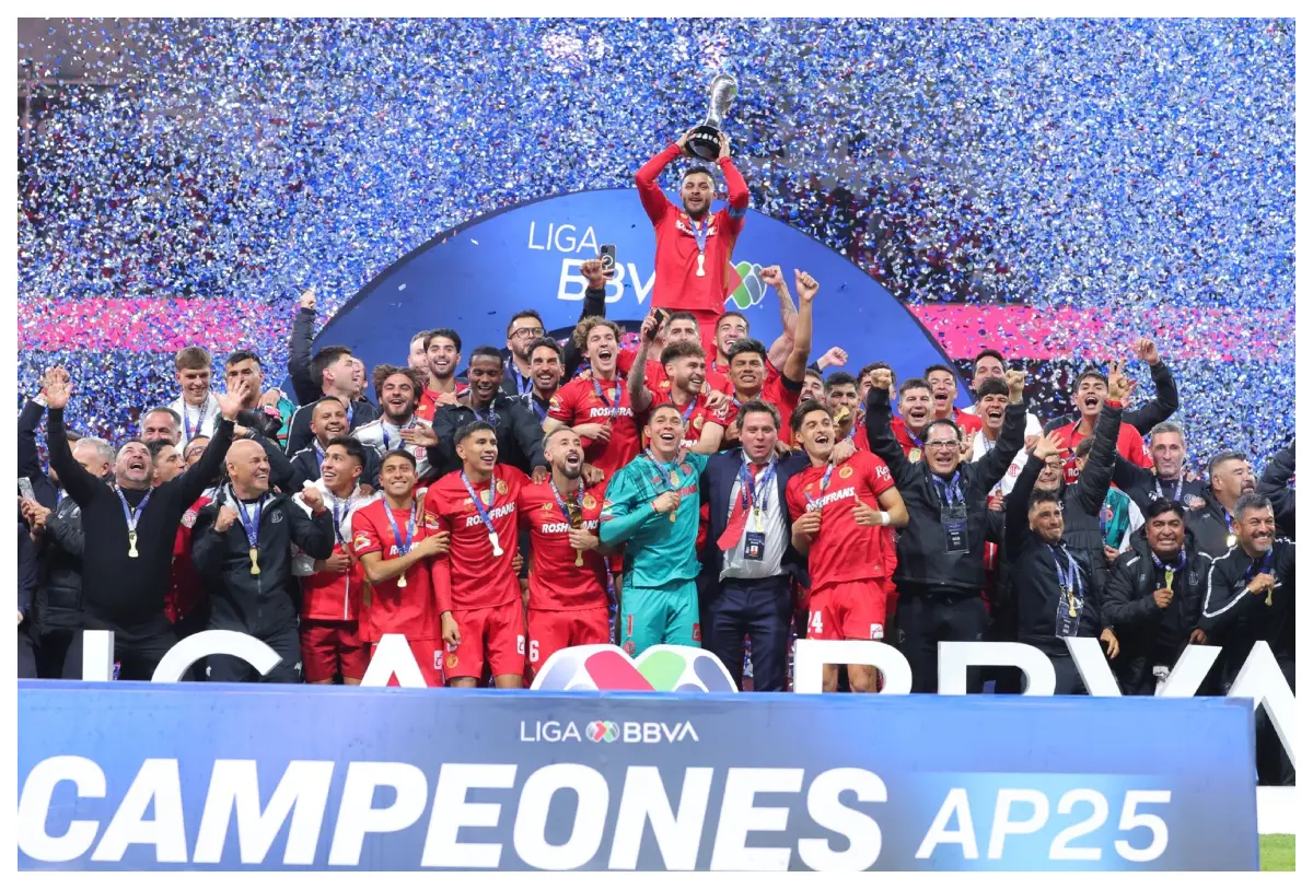 ¡Emoción al límite! Toluca se consagra campeón de futbol mexicano en el Apertura 2025.