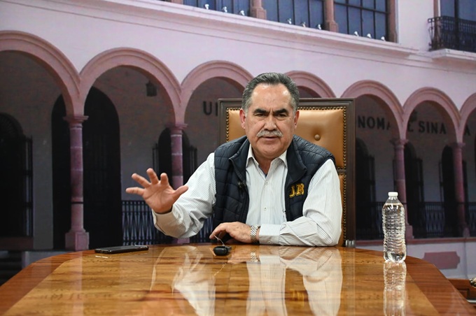 La UAS concluye un año financiero desafiante con apoyo del Gobierno estatal y anticipa ajustes para optimizar su futuro, afirma el rector Jesús Madueña.