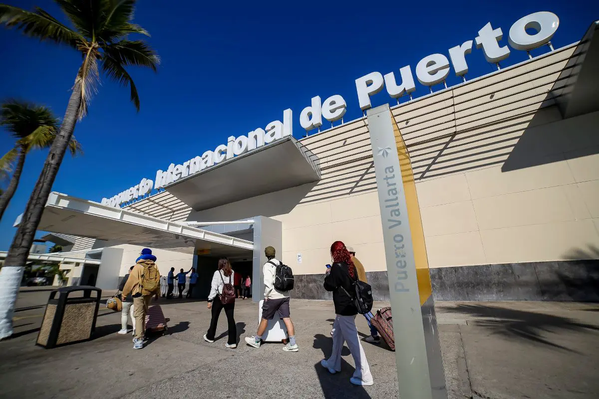 La tormenta invernal en Estados Unidos causa cancelaciones y demoras en vuelos hacia Guadalajara y Puerto Vallarta