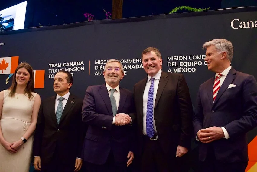 México y Canadá presentan un plan conjunto de acción económica para un futuro post-TMEC