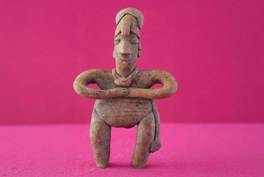 El Ministerio de Cultura intenta frenar otra venta de artefactos precolombinos—esta vez, en eBay.