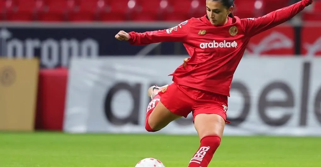 ¡Es un asunto familiar!: Kayla Fernández y cómo su familia la llevó a la Liga MX Femenil