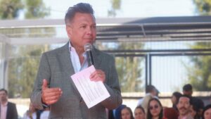 Lemus promulga un decreto histórico que garantiza salud universal y gratuita para los niños en Jalisco