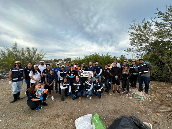 Mazatlán recoge más de 1,700 costales de basura en una intensa jornada de limpieza en el Infiernillo y sus colonias vecinas