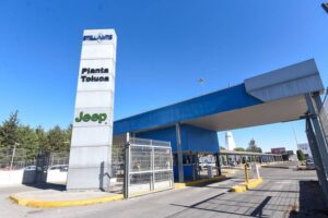 México se queda fuera del top 5 de fabricantes de autos a nivel mundial