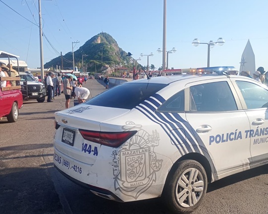 Cerro del Crestón: Acceso prohibido tras el hundimiento que atrapó una grúa