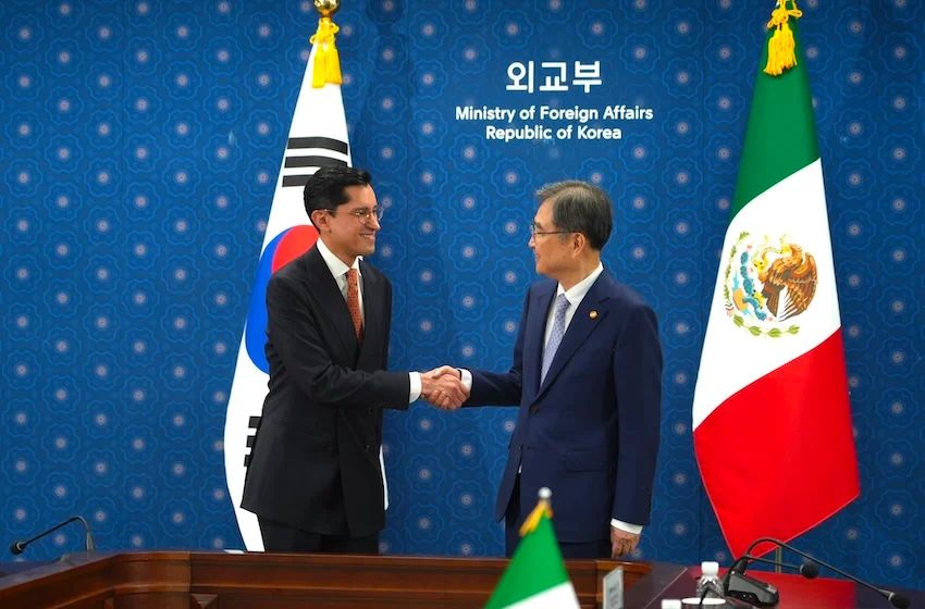El Ministro de Relaciones Exteriores Velasco impulsa la cultura, el comercio y la educación en su intensa visita de dos días a Corea del Sur.