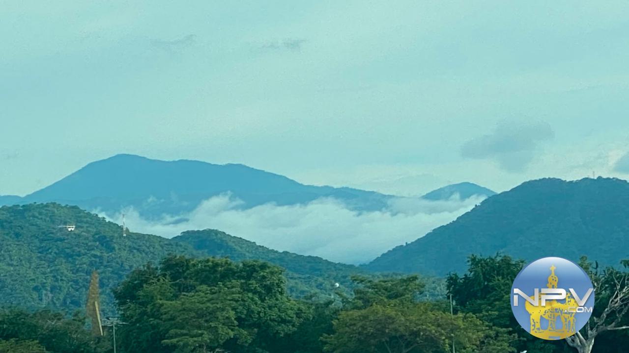 Espectáculo en el cielo: Nubes de la mañana crean postales inolvidables en Puerto Vallarta