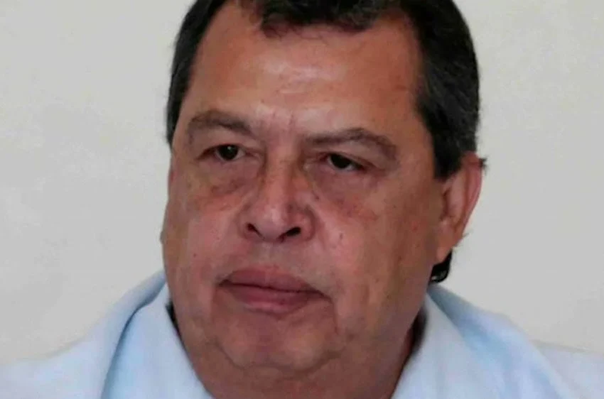 Exgobernador de Guerrero detenido por cargos relacionados con Ayotzinapa