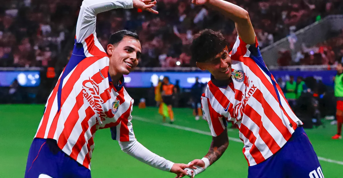 Los goles regresan mientras Chivas aplasta a Tijuana