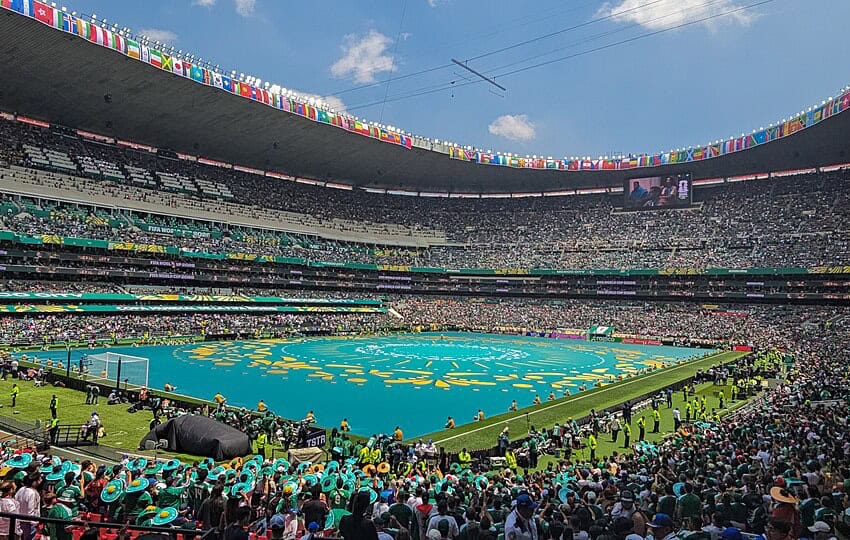 Los propietarios del Estadio Azteca perdieron aproximadamente $47 millones en la Copa Mundial de la FIFA más rentable de la historia.