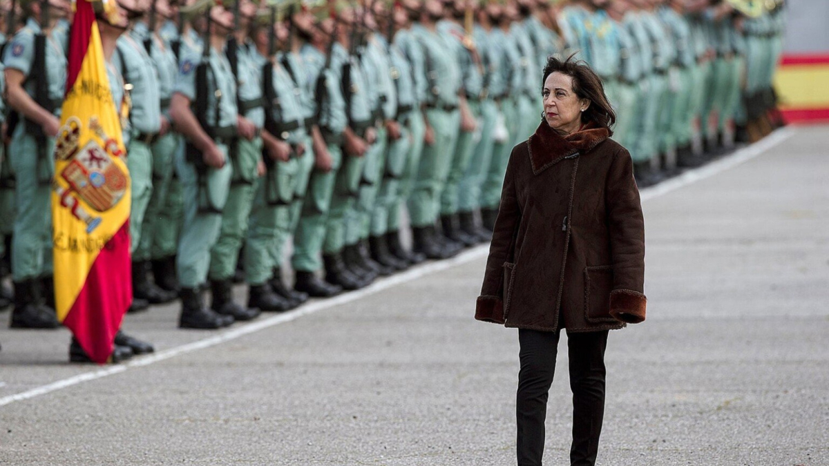 Margarita Robles se disculpa con los ceutíes y afirma: "Ceuta y Melilla son parte esencial de España"